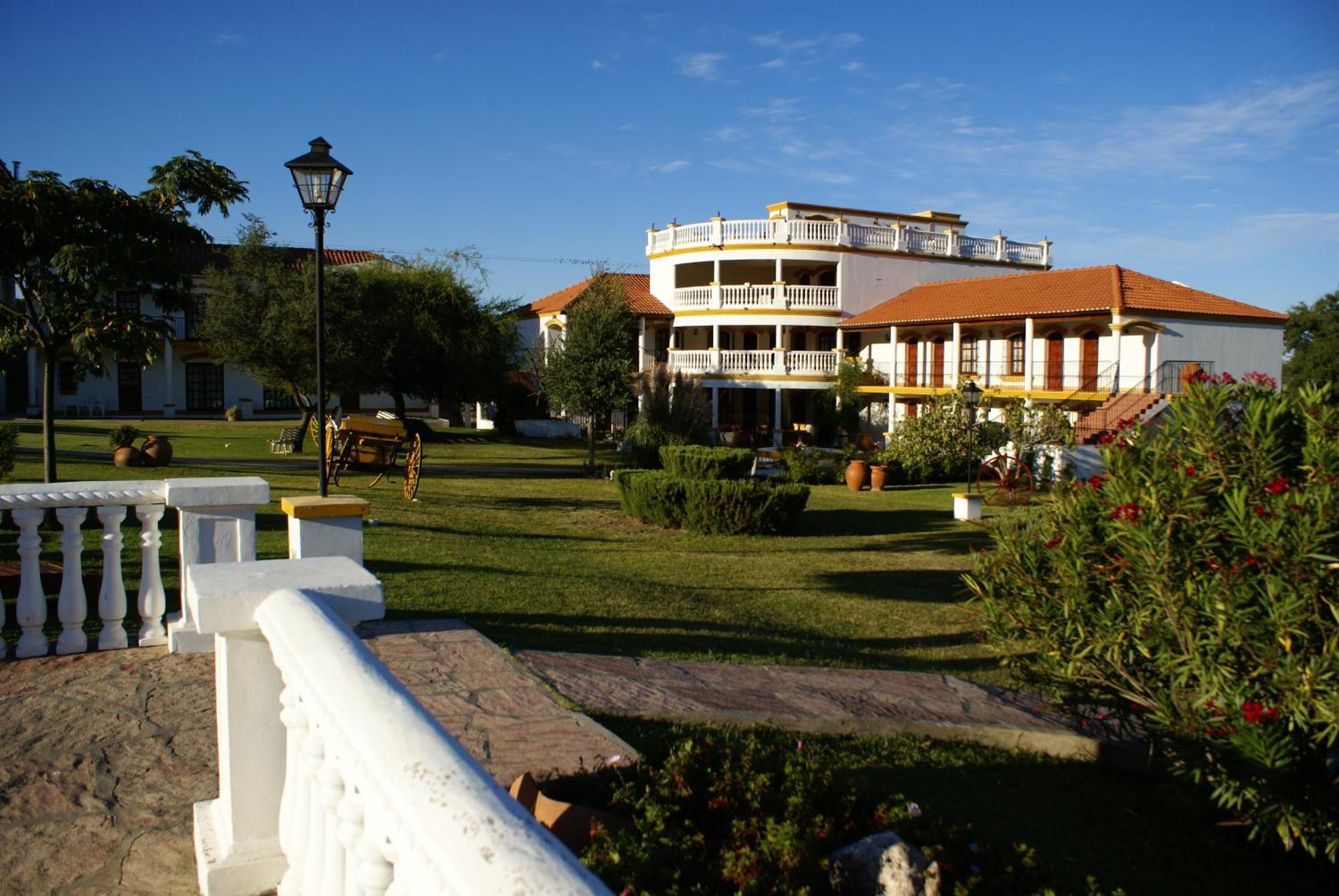 El Cortijo Apart - Hotel Merlo Kültér fotó