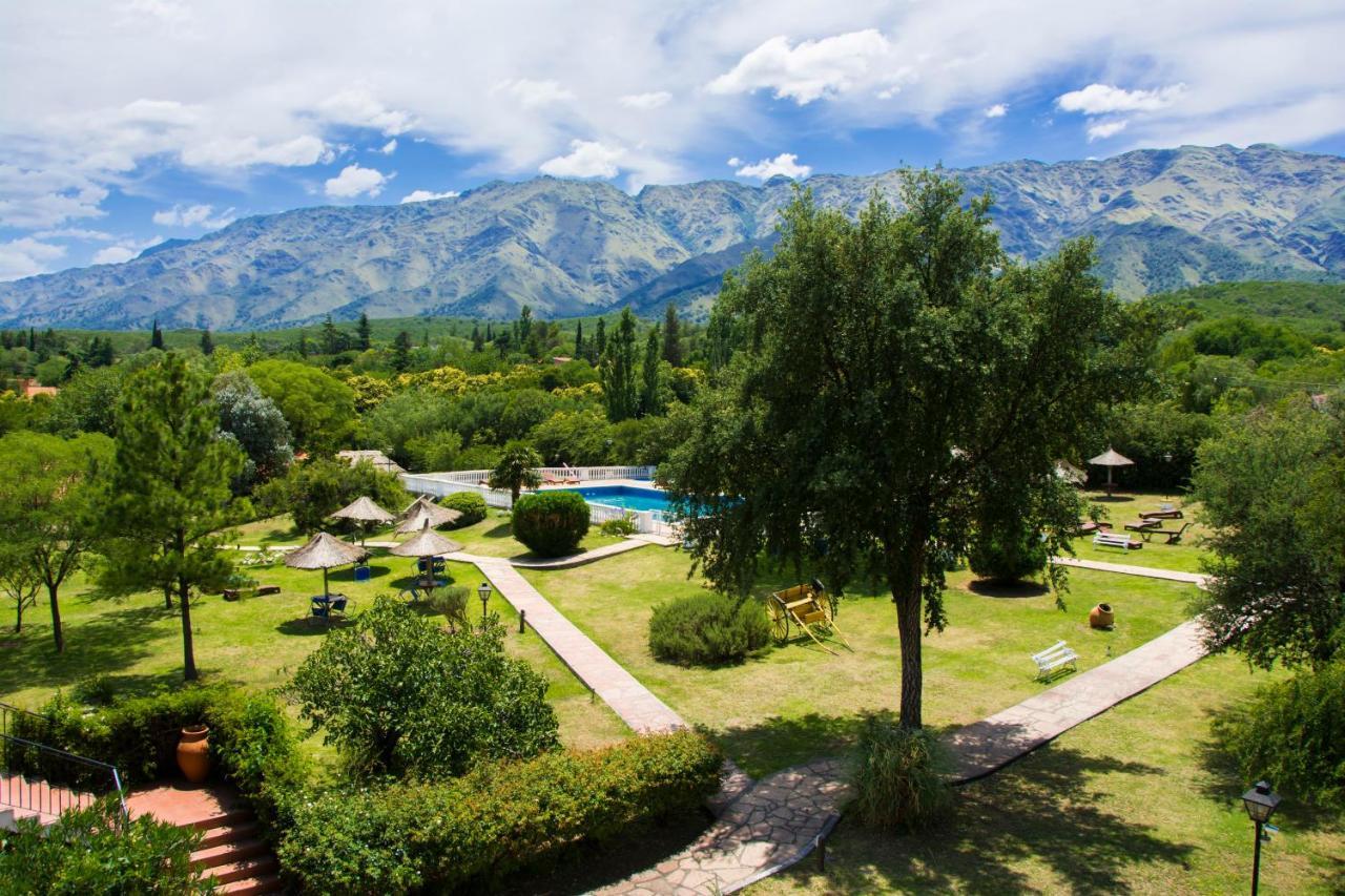 El Cortijo Apart - Hotel Merlo Kültér fotó